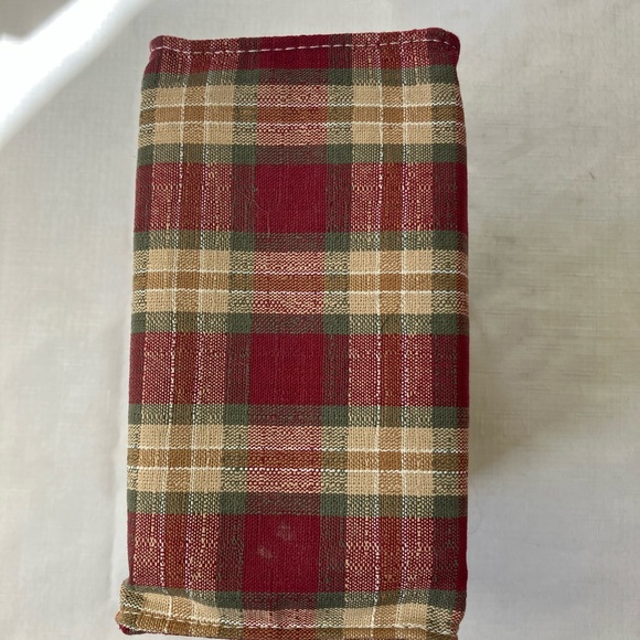 Longaberger Bundle, Breast Cancer Basket W/ Liner & Protector & Tote - Picture 5 of 13